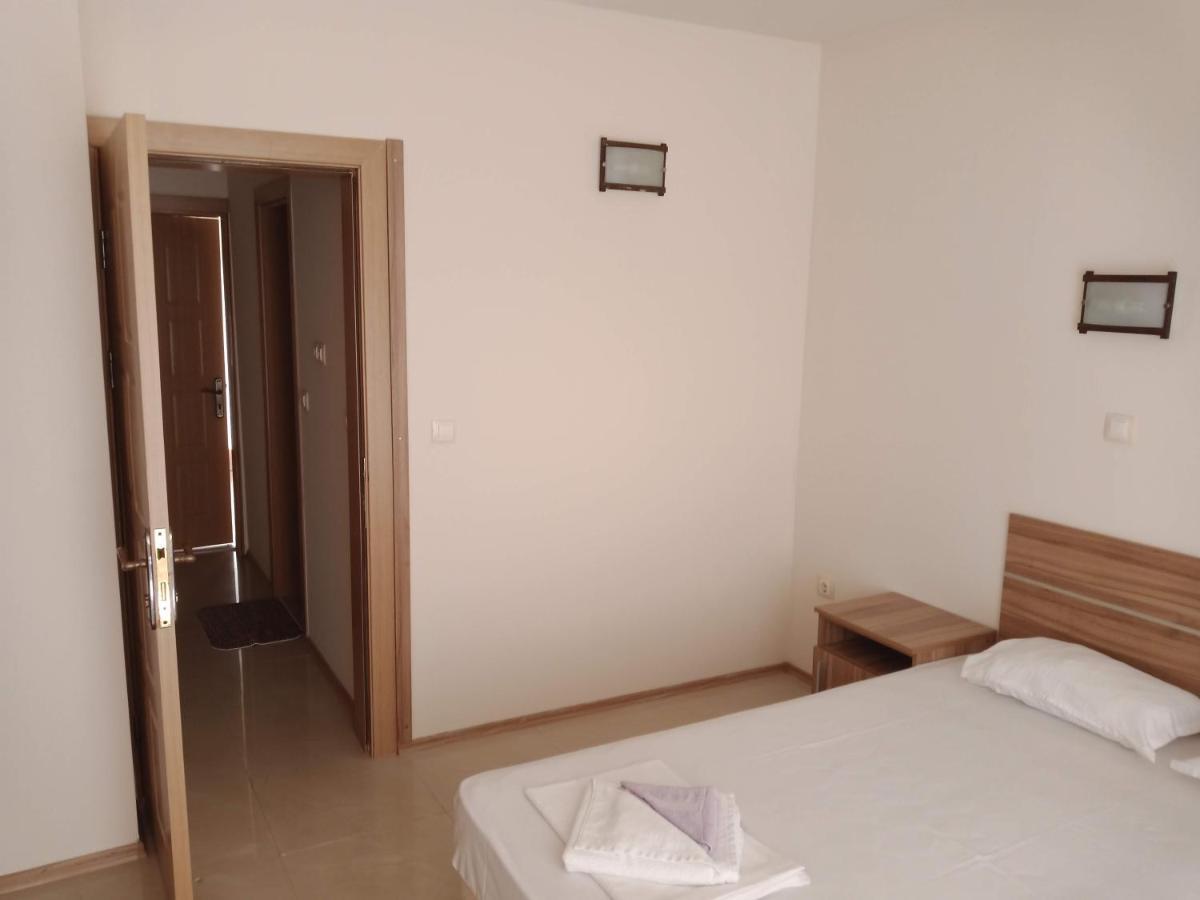 Къмпинг Градина - Garden Beach Apartments Sozopol Exterior photo